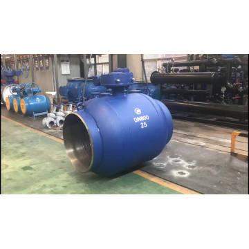 Válvula de bola completamente soldada de acero inoxidable de ASME B16.5 900LB 15MPA